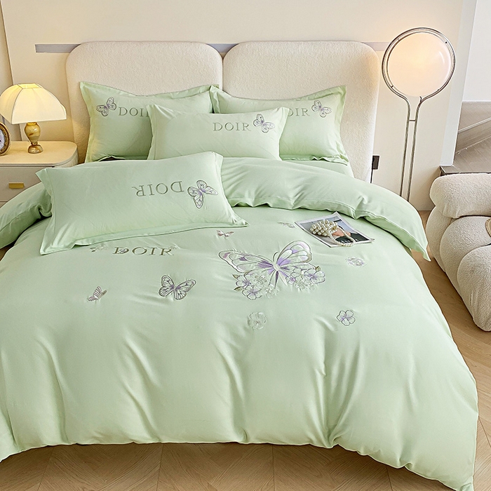 91家纺网 家纺一手货源 找家纺 大麦乐田 2025新款糯小棉立体绣花吊边四件套-蝶梦花语 蝶梦花语 浅绿