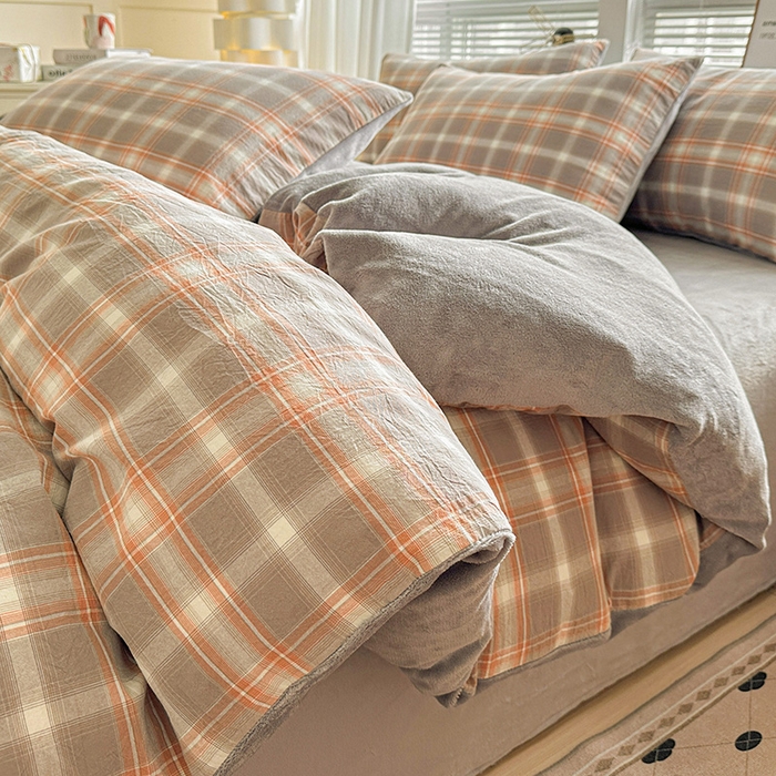 91家纺网 家纺一手货源 找家纺 （总）柠萌家居 2025新款无印良品风双拼全棉色织水洗棉加牛奶绒四件套简约全棉拼牛奶绒四件套 提供买家秀