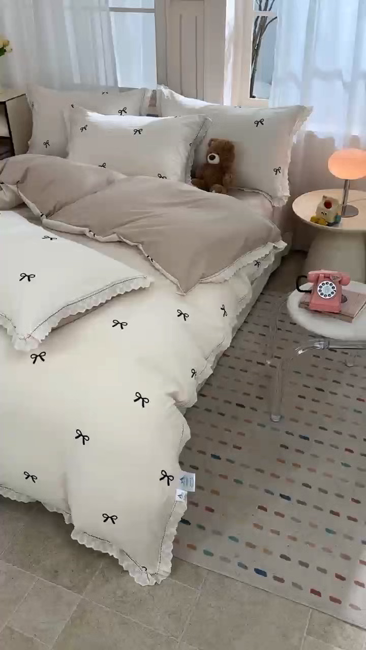 91家纺网 家纺一手货源 找家纺 玖琳家纺 2025新款云朵水洗棉皱皱纱精致花边款四件套 碟引舞纱