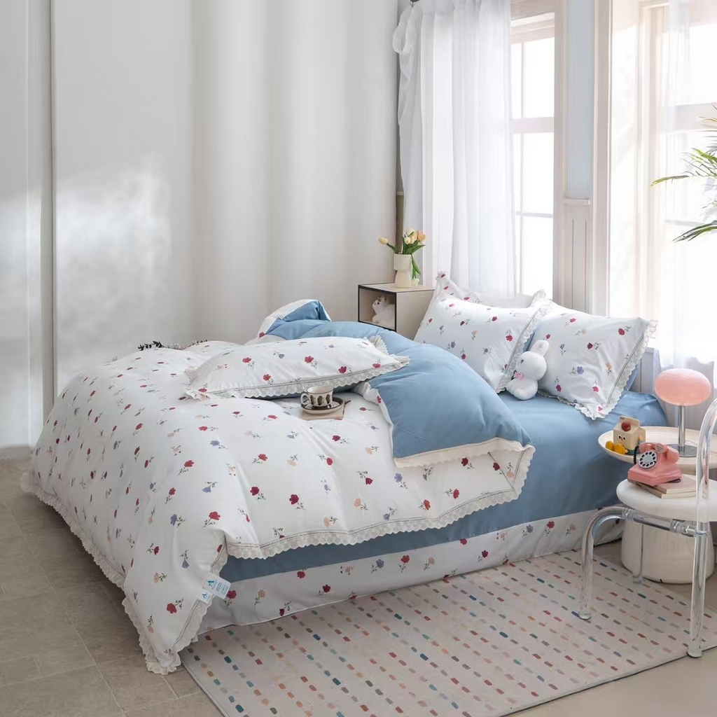 91家纺网 家纺一手货源 找家纺 玖琳家纺 2025新款云朵水洗棉皱皱纱精致花边款四件套 花雾