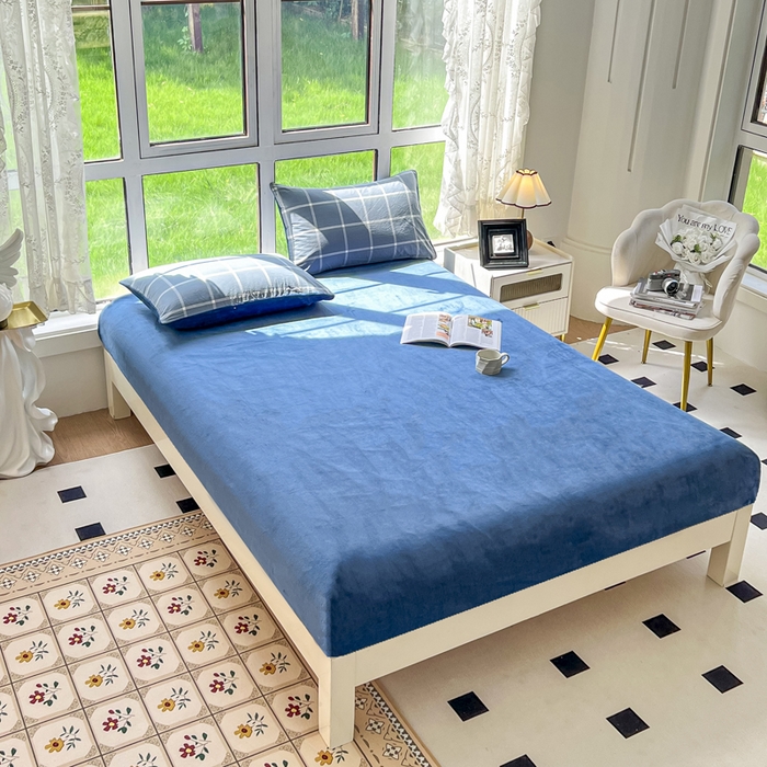 91家纺网 家纺一手货源 找家纺 柠萌家居 2025新款无印良品风双拼全棉色织水洗棉加牛奶绒四件套简约全棉拼牛奶绒四件套 提供买家秀 棉+绒-海蓝大格