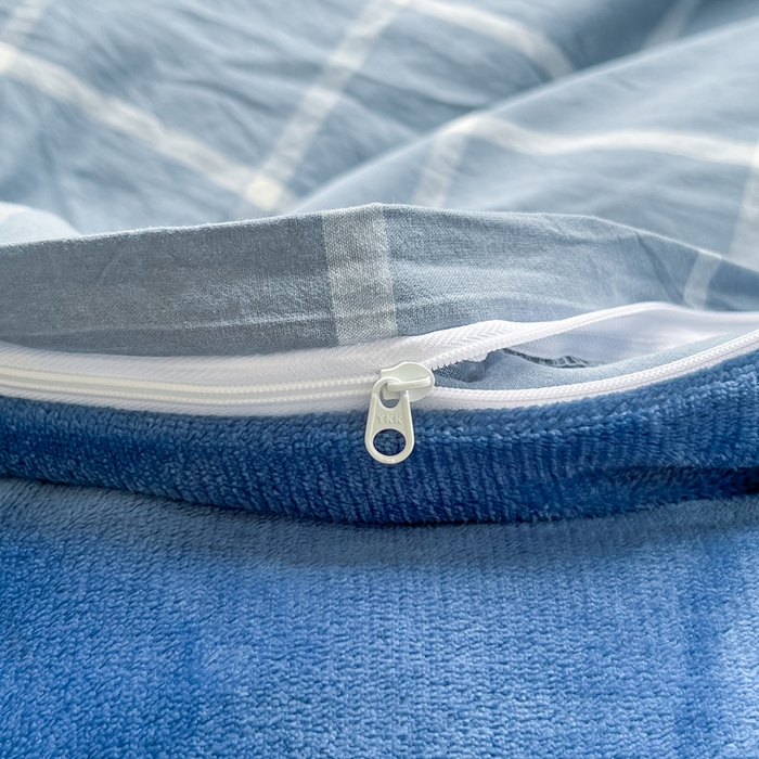 91家纺网 家纺一手货源 找家纺 柠萌家居 2025新款无印良品风双拼全棉色织水洗棉加牛奶绒四件套简约全棉拼牛奶绒四件套 提供买家秀 棉+绒-海蓝大格