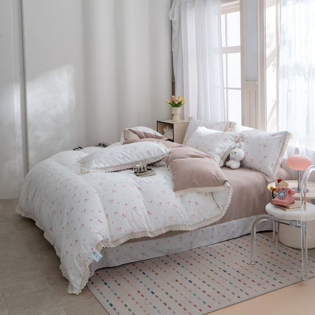 91家纺网 家纺一手货源 找家纺 玖琳家纺 2025新款云朵水洗棉皱皱纱精致花边款四件套 兰沁