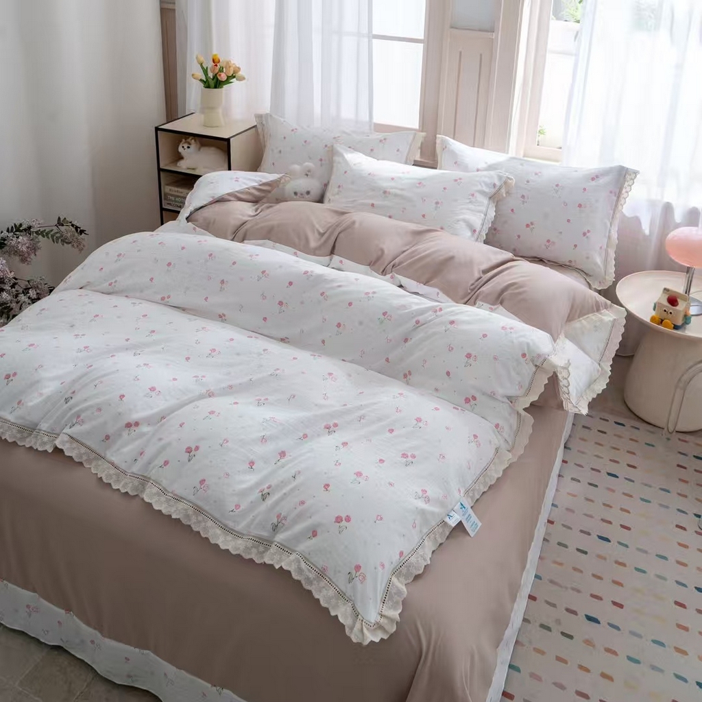 91家纺网 家纺一手货源 找家纺 玖琳家纺 2025新款云朵水洗棉皱皱纱精致花边款四件套 兰沁