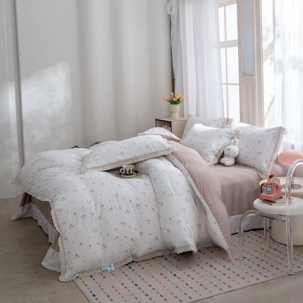 91家纺网 家纺一手货源 找家纺 玖琳家纺 2025新款云朵水洗棉皱皱纱精致花边款四件套 兰沁