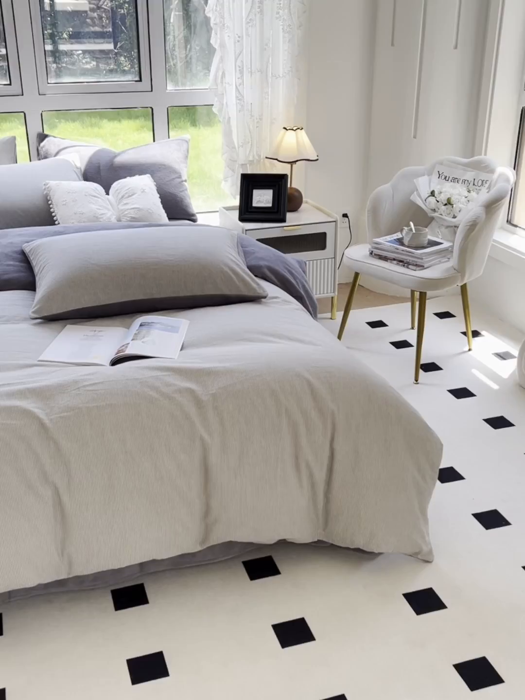 91家纺网 家纺一手货源 找家纺 柠萌家居 2025新款无印良品风双拼全棉色织水洗棉加牛奶绒四件套简约全棉拼牛奶绒四件套 提供买家秀 棉+绒-灰极细条