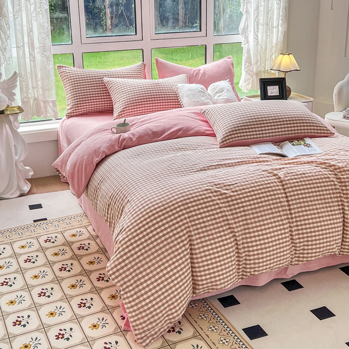 91家纺网 家纺一手货源 找家纺 柠萌家居 2025新款无印良品风双拼全棉色织水洗棉加牛奶绒四件套简约全棉拼牛奶绒四件套 提供买家秀 棉+绒-蜜粉小格