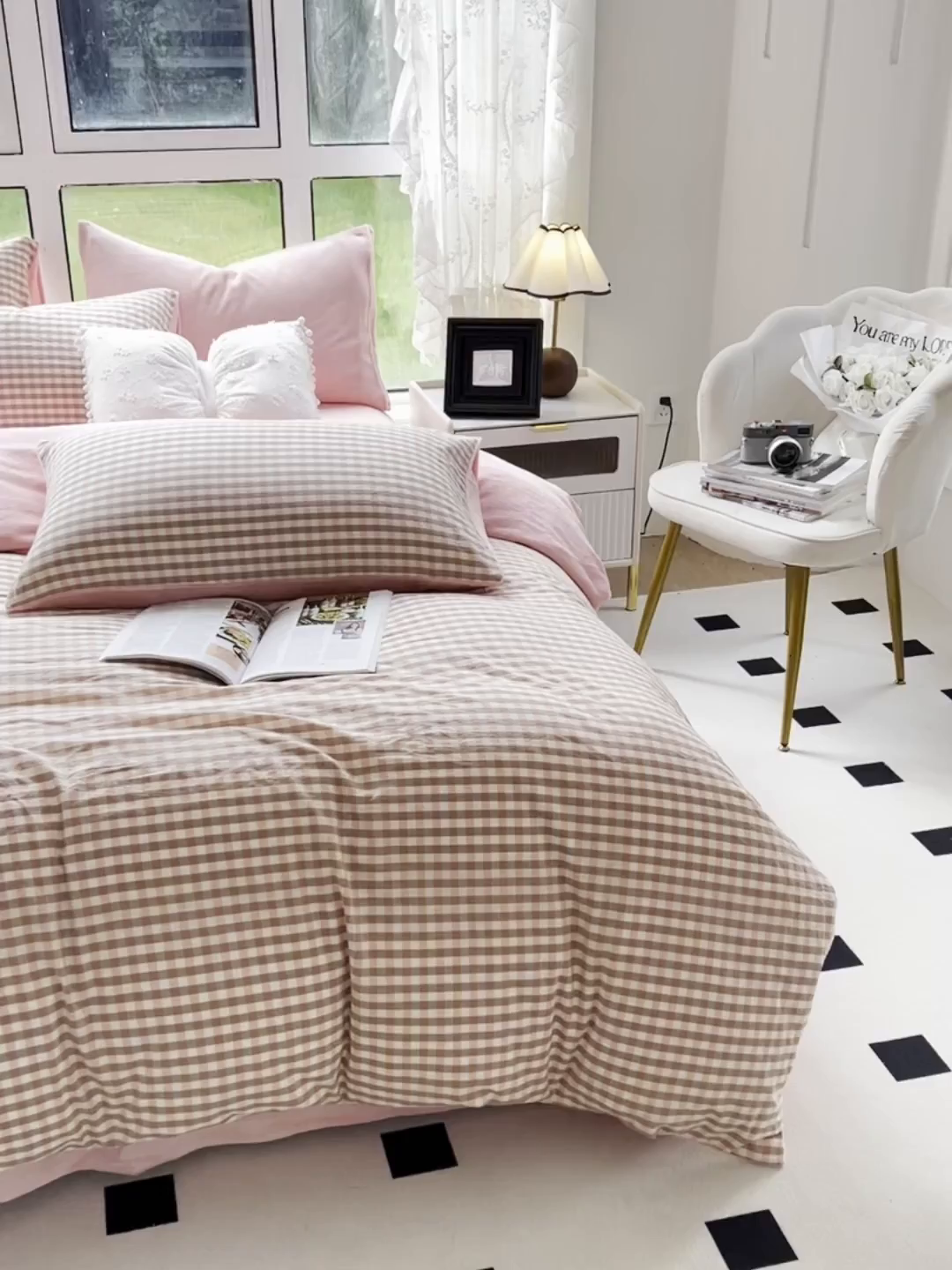 91家纺网 家纺一手货源 找家纺 柠萌家居 2025新款无印良品风双拼全棉色织水洗棉加牛奶绒四件套简约全棉拼牛奶绒四件套 提供买家秀 棉+绒-蜜粉小格