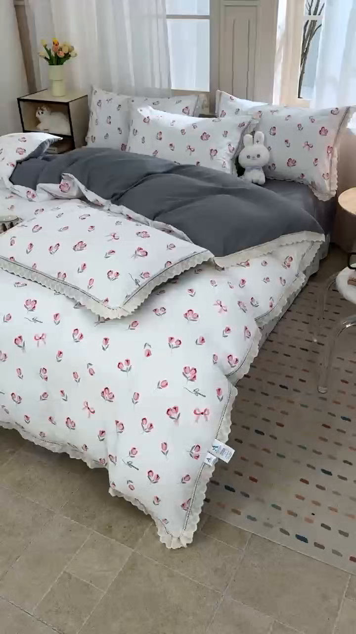 91家纺网 家纺一手货源 找家纺 玖琳家纺 2025新款云朵水洗棉皱皱纱精致花边款四件套 蕊昔