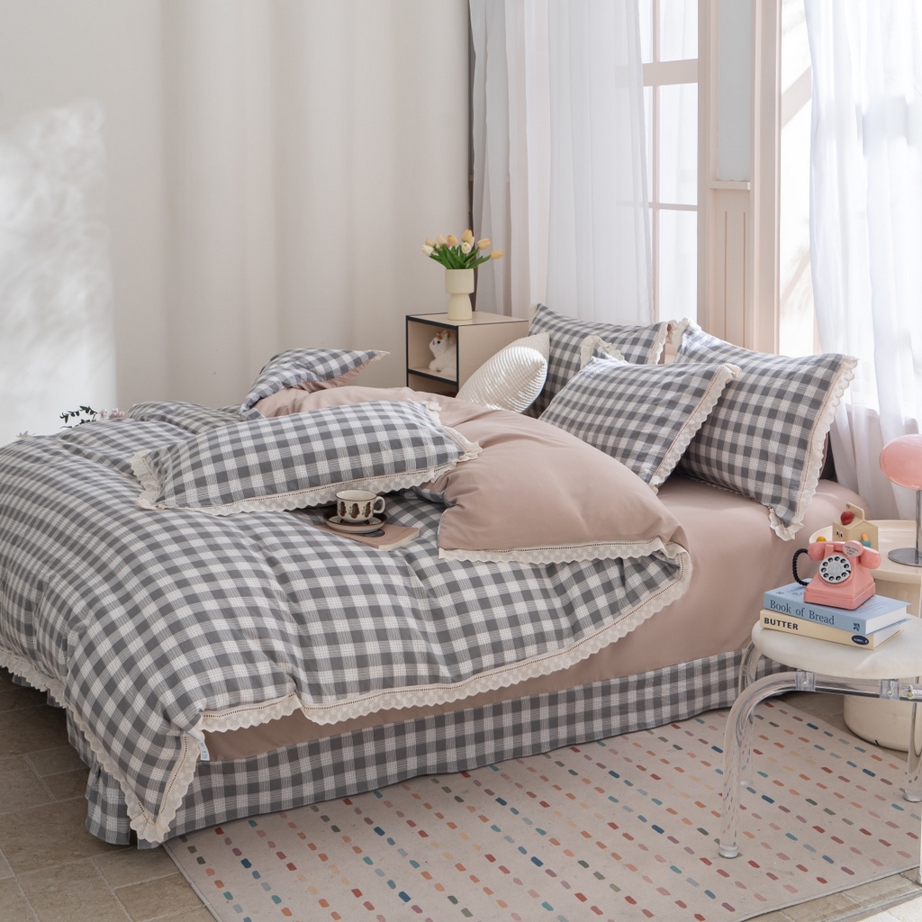 91家纺网 家纺一手货源 找家纺 玖琳家纺 2025新款云朵水洗棉皱皱纱精致花边款四件套 森系格韵