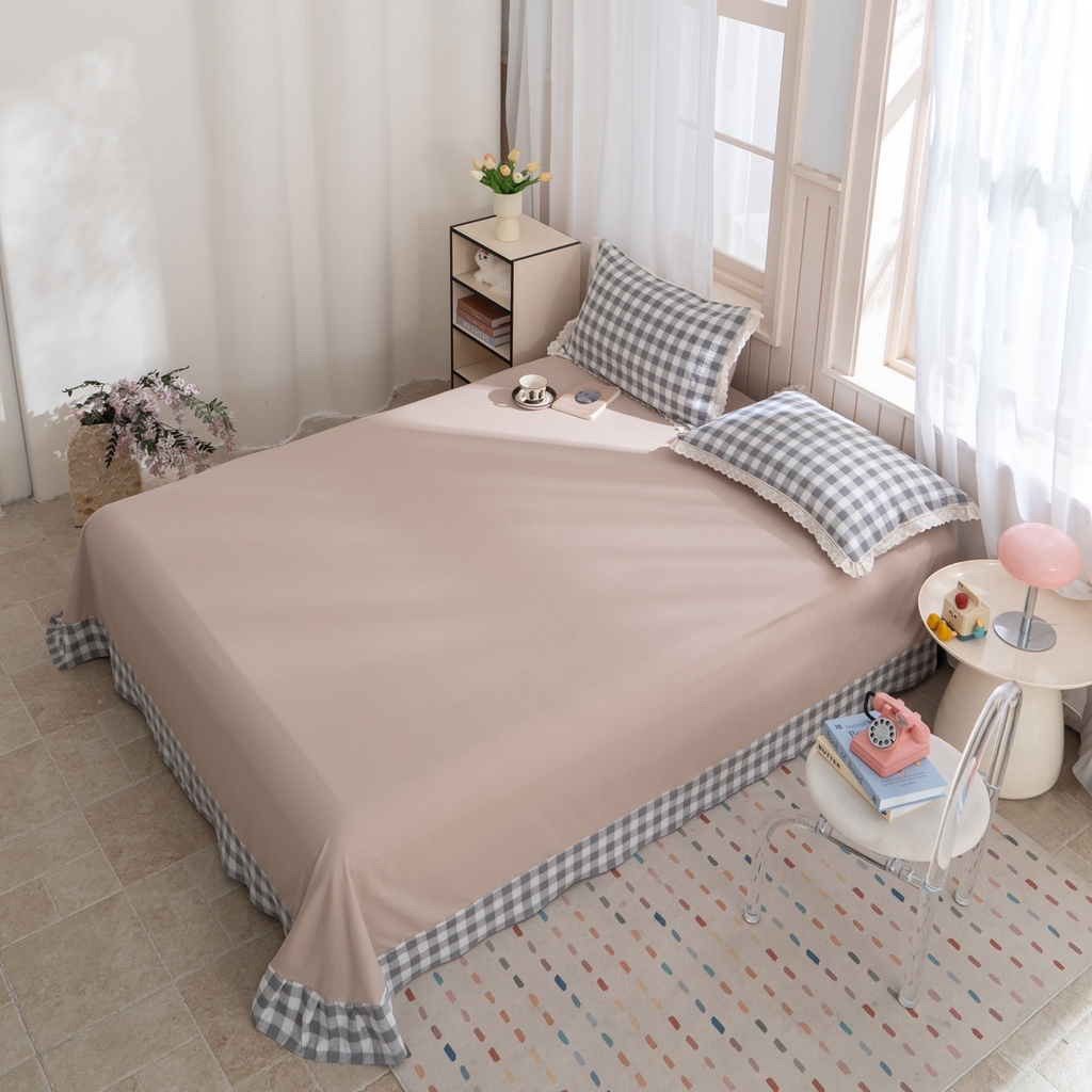 91家纺网 家纺一手货源 找家纺 玖琳家纺 2025新款云朵水洗棉皱皱纱精致花边款四件套 森系格韵