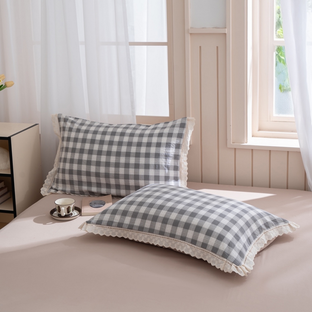 91家纺网 家纺一手货源 找家纺 玖琳家纺 2025新款云朵水洗棉皱皱纱精致花边款四件套 森系格韵