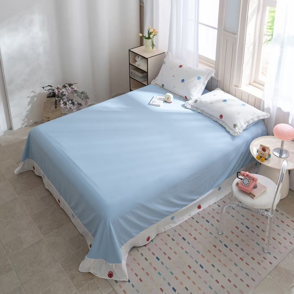 91家纺网 家纺一手货源 找家纺 玖琳家纺 2025新款云朵水洗棉皱皱纱精致花边款四件套 笑脸