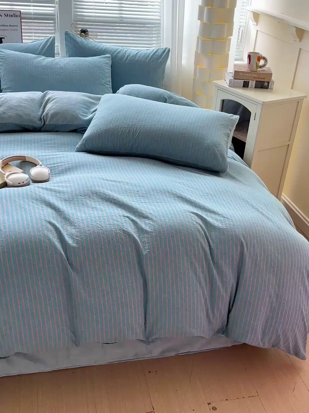 91家纺网 家纺一手货源 找家纺 柠萌家居 2025新款无印良品风双拼全棉色织水洗棉加牛奶绒四件套简约全棉拼牛奶绒四件套 提供买家秀 棉+绒蓝咖条