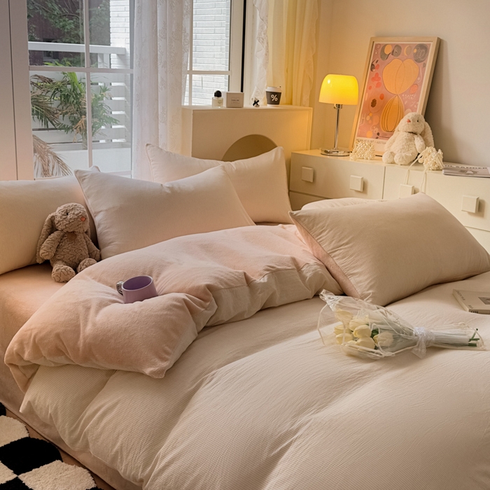 91家纺网 家纺一手货源 找家纺 柠萌家居 2025新款无印良品风双拼全棉色织水洗棉加牛奶绒四件套简约全棉拼牛奶绒四件套 提供买家秀 棉+绒米密条