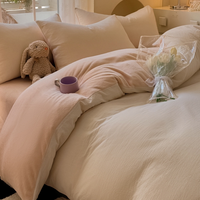 91家纺网 家纺一手货源 找家纺 柠萌家居 2025新款无印良品风双拼全棉色织水洗棉加牛奶绒四件套简约全棉拼牛奶绒四件套 提供买家秀 棉+绒米密条