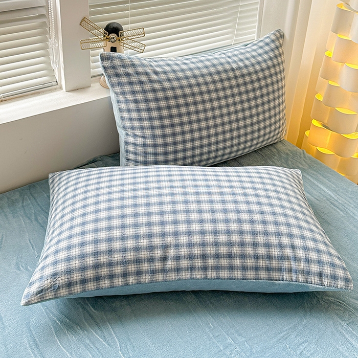 91家纺网 家纺一手货源 找家纺 柠萌家居 2025新款无印良品风双拼全棉色织水洗棉加牛奶绒四件套简约全棉拼牛奶绒四件套 提供买家秀 棉+绒尚品蓝