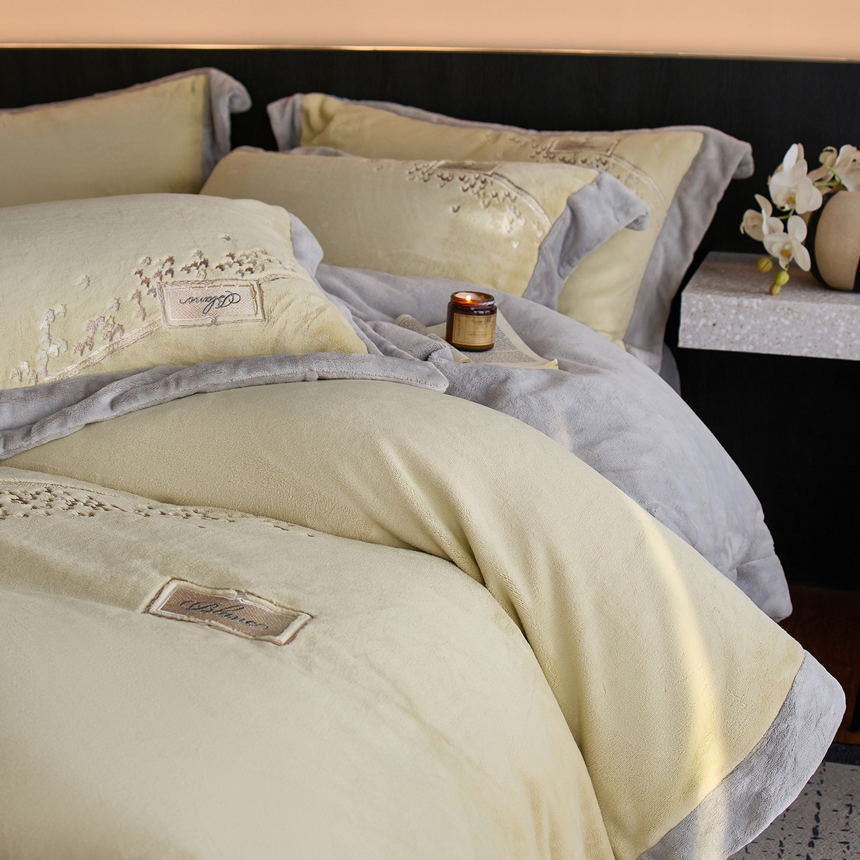 91家纺网 家纺一手货源 找家纺 蓝梦 2025新款270g全消光牛奶绒四件套-卡曼缪斯 卡曼缪斯-浅绿