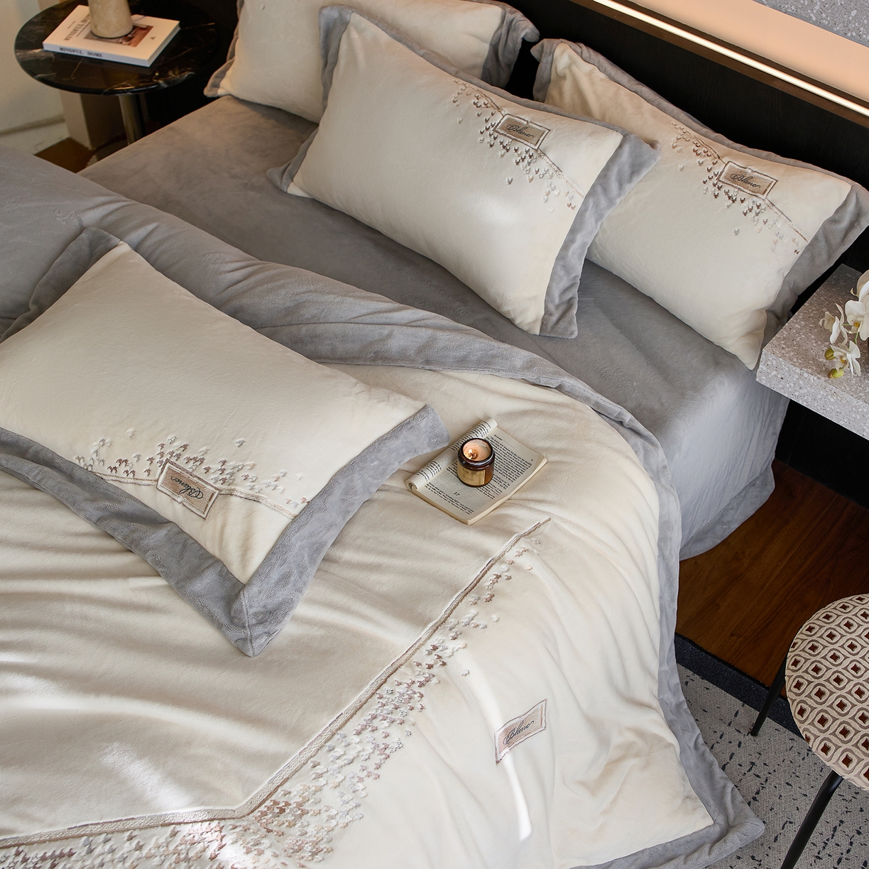 91家纺网 家纺一手货源 找家纺 蓝梦 2025新款270g全消光牛奶绒四件套-卡曼缪斯 卡曼缪斯-米杏