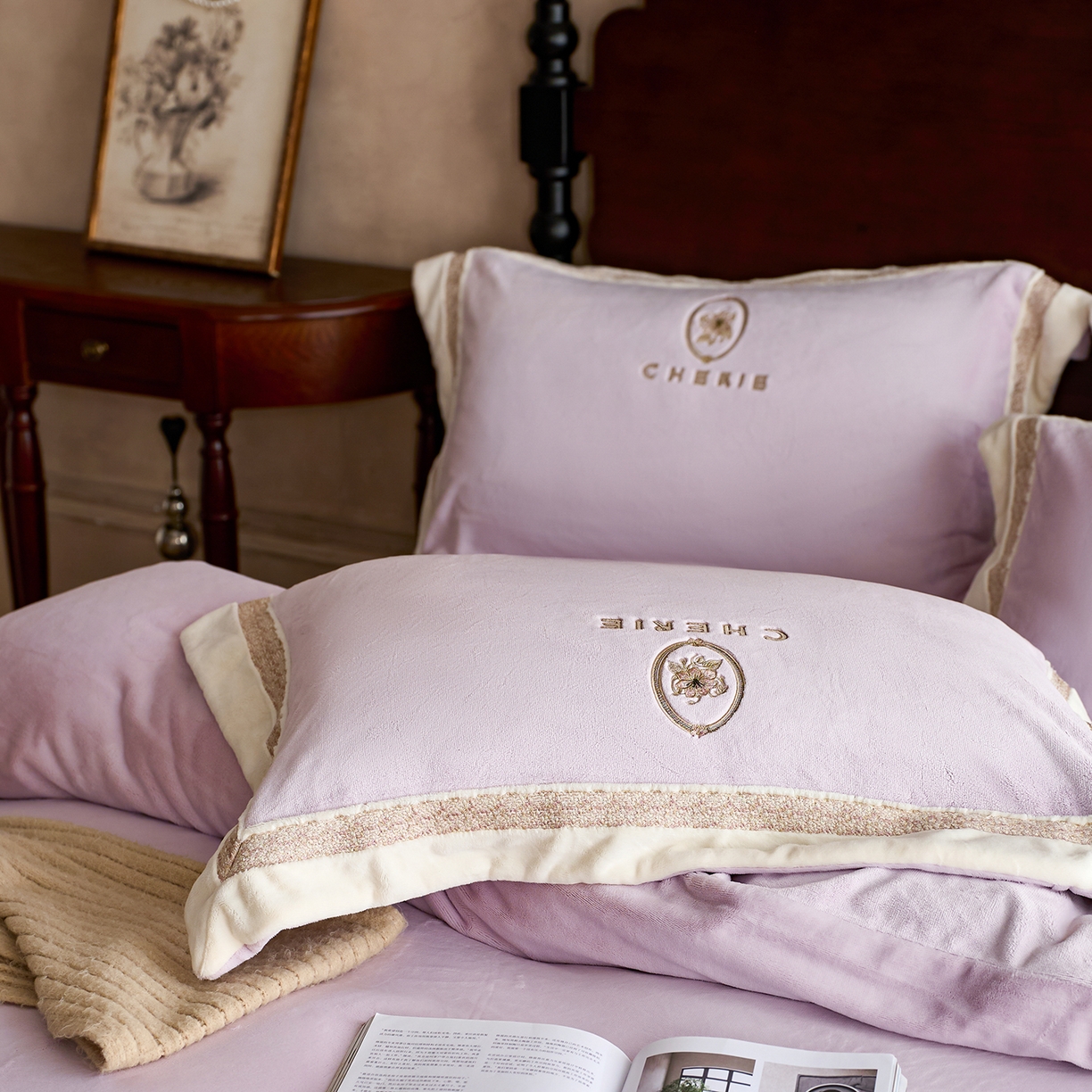 91家纺网 家纺一手货源 找家纺 蓝梦 2025新款270g全消光牛奶绒四件套-克莱尔 克莱尔-浅紫