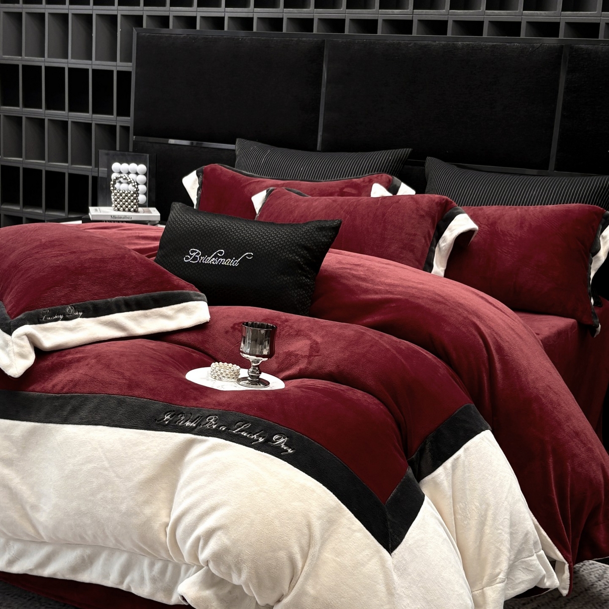 91家纺网 家纺一手货源 找家纺 （总）蓝梦 2025新款270g全消光牛奶绒四件套-雪芙莉系列