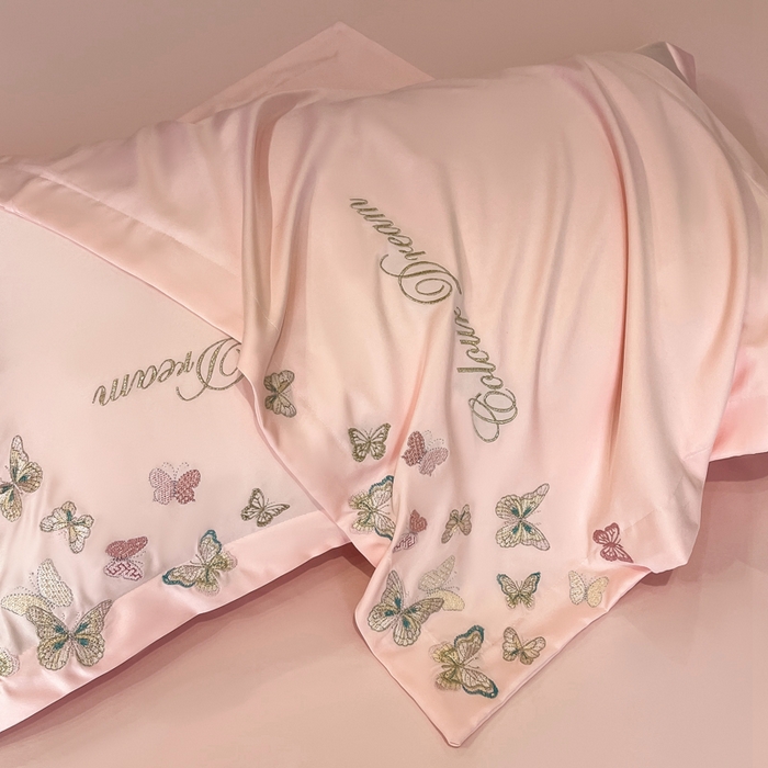 91家纺网 家纺一手货源 找家纺 绒掌柜 2025新款13376全棉纯棉刺绣四件套（礼盒装品质含买家秀）-蝶影系列-版权产品系列 玉颜粉