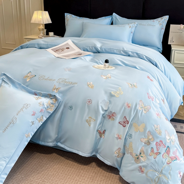 91家纺网 家纺一手货源 找家纺 绒掌柜 2025新款13376全棉纯棉刺绣四件套（礼盒装品质含买家秀）-蝶影系列-版权产品系列 天空蓝