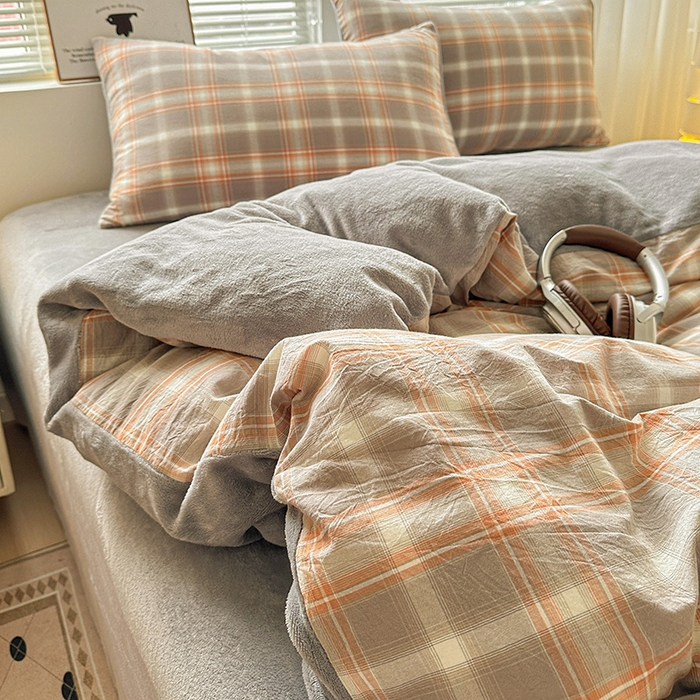 91家纺网 家纺一手货源 找家纺 （总）柠萌家居 2025新款无印良品风双拼全棉色织水洗棉加牛奶绒单品被套简约风全棉拼牛奶绒单被套