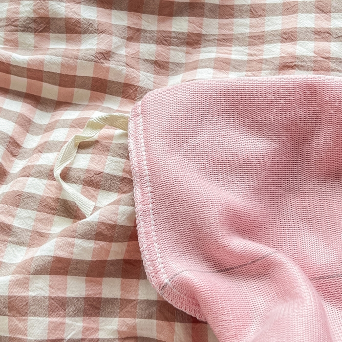 91家纺网 家纺一手货源 找家纺 柠萌家居 2025新款无印良品风双拼全棉色织水洗棉加牛奶绒单品被套简约风全棉拼牛奶绒单被套 棉+绒-蜜粉小格