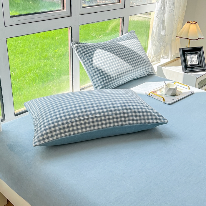 91家纺网 家纺一手货源 找家纺 柠萌家居 2025新款无印良品风双拼全棉色织水洗棉加牛奶绒单品被套简约风全棉拼牛奶绒单被套 棉+绒-浅蓝小格