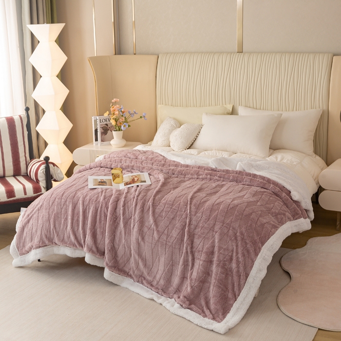 91家纺网 家纺一手货源 找家纺 佳居缘 【双面绒-交叉纹】 2025加厚保暖羊羔绒毛毯双层塔芙绒毯子跨境专供外贸出口定制 交叉-紫