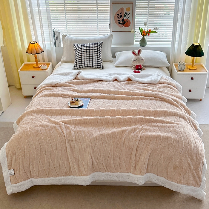 91家纺网 家纺一手货源 找家纺 佳居缘 【双面绒-交叉纹】 2025加厚保暖羊羔绒毛毯双层塔芙绒毯子跨境专供外贸出口定制 交叉纹-奶咖