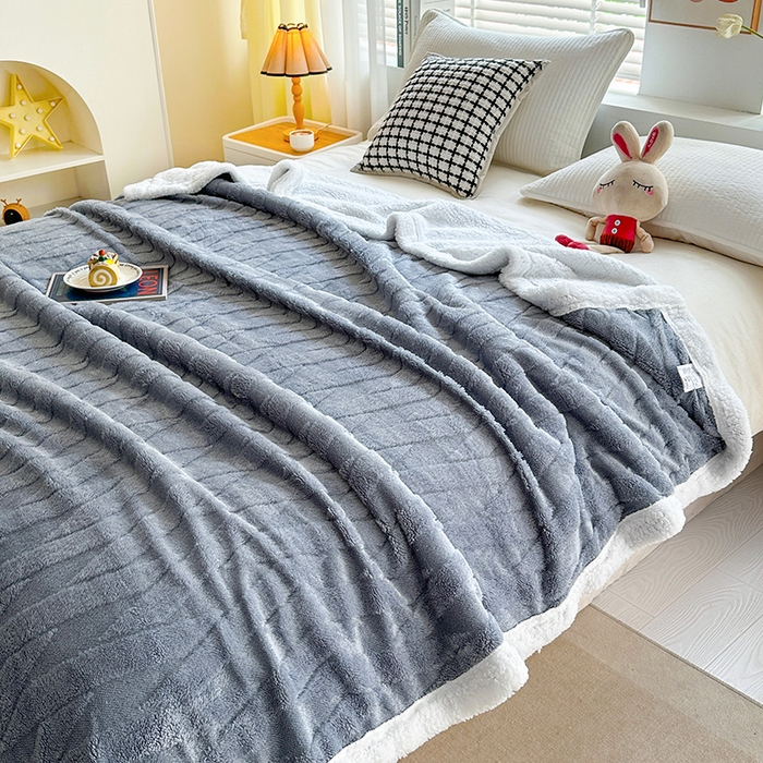 91家纺网 家纺一手货源 找家纺 佳居缘 【双面绒-交叉纹】 2025加厚保暖羊羔绒毛毯双层塔芙绒毯子跨境专供外贸出口定制 交叉纹-灰蓝