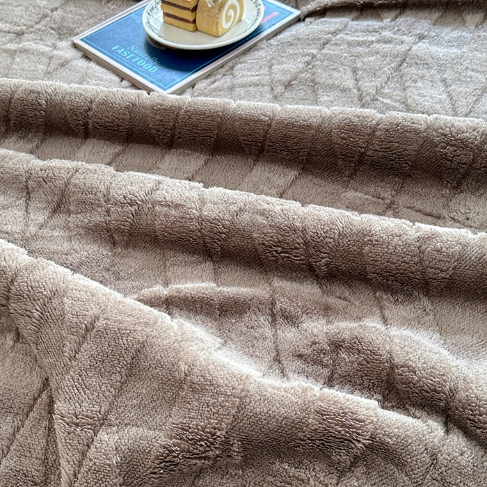 91家纺网 家纺一手货源 找家纺 佳居缘 【双面绒-交叉纹】 2025加厚保暖羊羔绒毛毯双层塔芙绒毯子跨境专供外贸出口定制 交叉纹-棕色