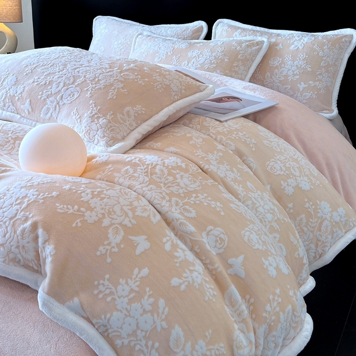 91家纺网 家纺一手货源 找家纺 （总）诺梵 高端2025雕花绒四件套牛奶烂花绒大包边被套_控价标准高于149，加大高于159