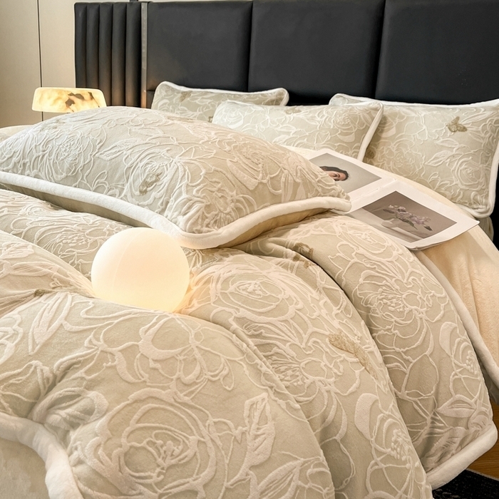 91家纺网 家纺一手货源 找家纺 （总）诺梵 高端2025雕花绒四件套牛奶烂花绒大包边被套_控价标准高于149，加大高于159