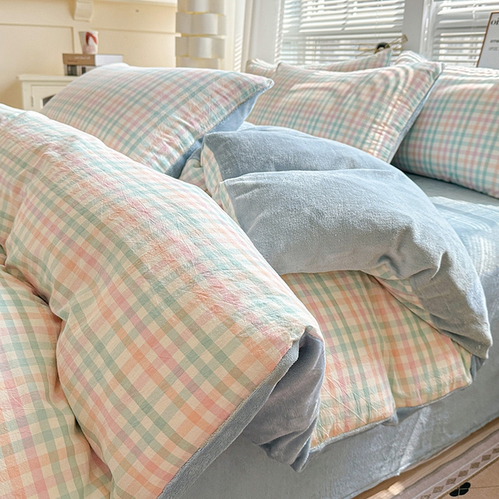 91家纺网 家纺一手货源 找家纺 柠萌家居 2025新款无印良品风双拼全棉色织水洗棉加牛奶绒单品被套简约风全棉拼牛奶绒单被套 棉+绒冰激凌格