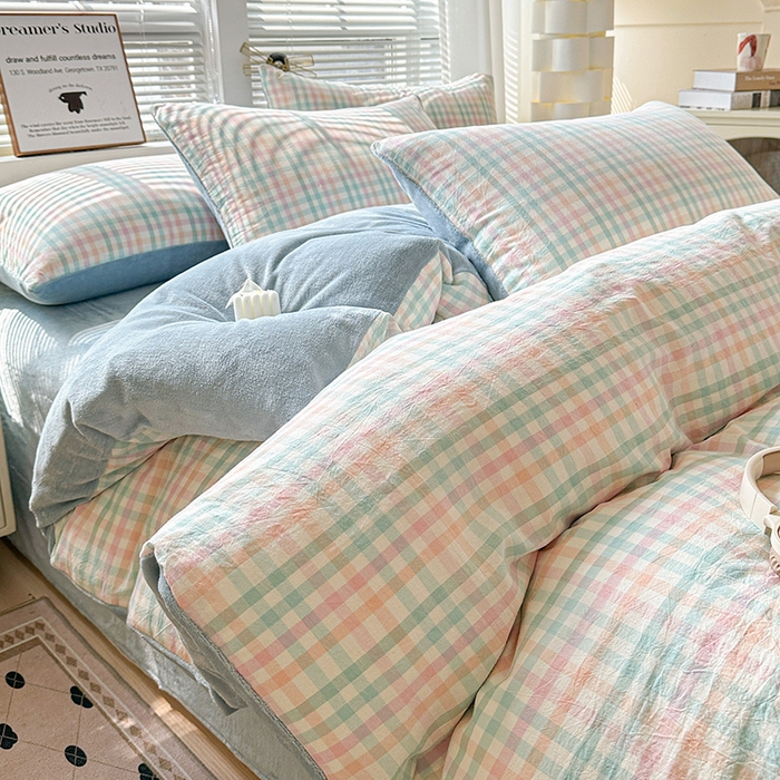 91家纺网 家纺一手货源 找家纺 柠萌家居 2025新款无印良品风双拼全棉色织水洗棉加牛奶绒单品被套简约风全棉拼牛奶绒单被套 棉+绒冰激凌格