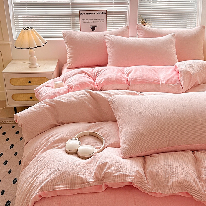 91家纺网 家纺一手货源 找家纺 柠萌家居 2025新款无印良品风双拼全棉色织水洗棉加牛奶绒单品被套简约风全棉拼牛奶绒单被套 棉+绒粉密条