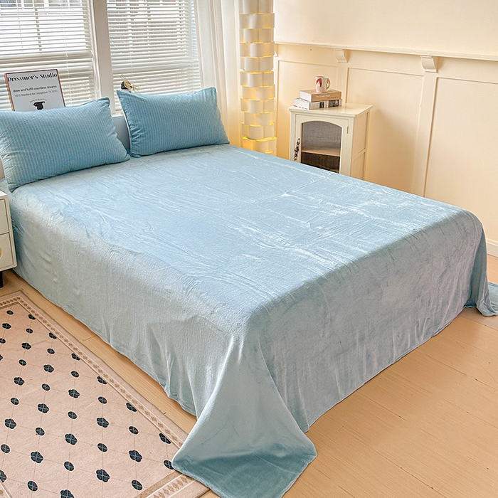 91家纺网 家纺一手货源 找家纺 柠萌家居 2025新款无印良品风双拼全棉色织水洗棉加牛奶绒单品被套简约风全棉拼牛奶绒单被套 棉+绒蓝咖条