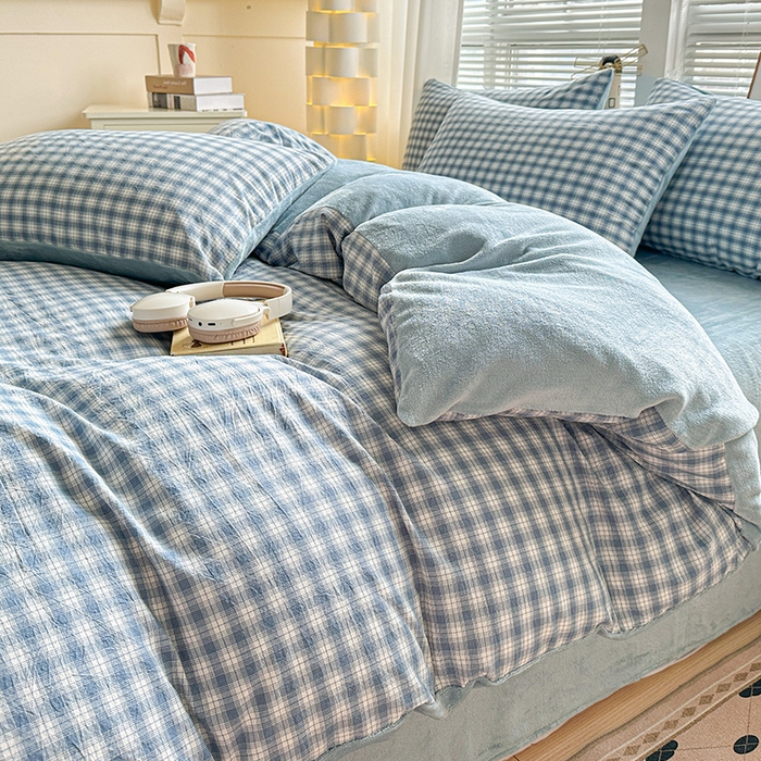 91家纺网 家纺一手货源 找家纺 柠萌家居 2025新款无印良品风双拼全棉色织水洗棉加牛奶绒单品被套简约风全棉拼牛奶绒单被套 棉+绒尚品蓝