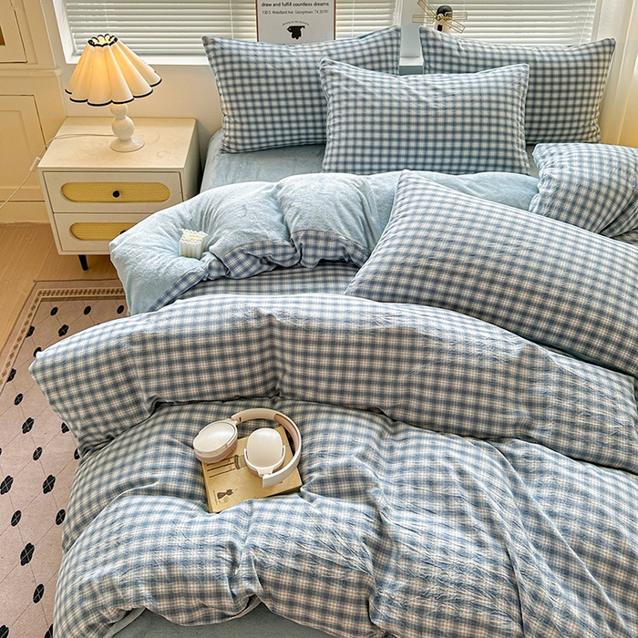 91家纺网 家纺一手货源 找家纺 柠萌家居 2025新款无印良品风双拼全棉色织水洗棉加牛奶绒单品被套简约风全棉拼牛奶绒单被套 棉+绒尚品蓝