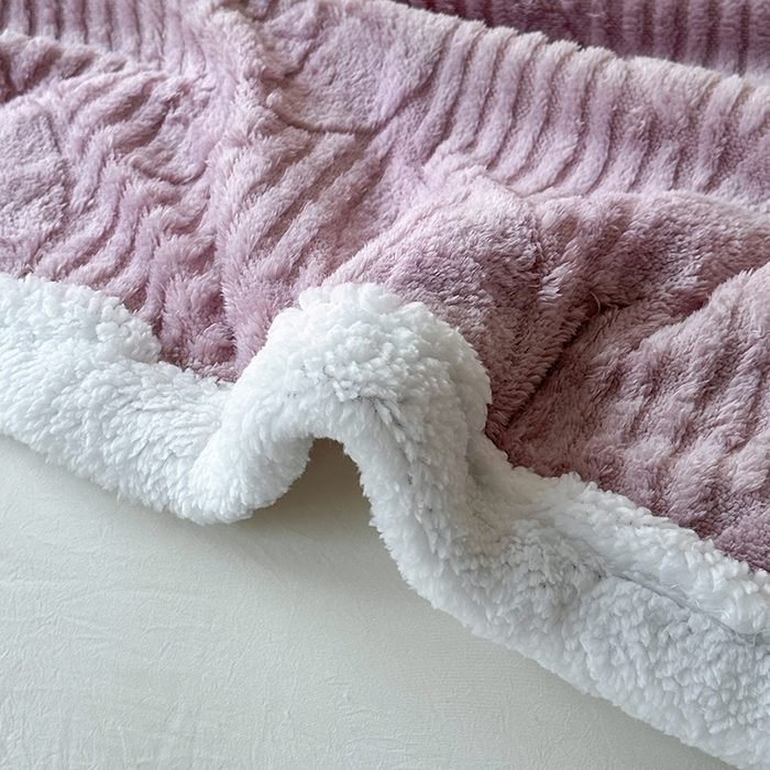 91家纺网 家纺一手货源 找家纺 佳居缘 【双面绒-叶子】 2025加厚保暖羊羔绒毛毯双层塔芙绒毯子跨境专供外贸出口定制 叶子-紫色