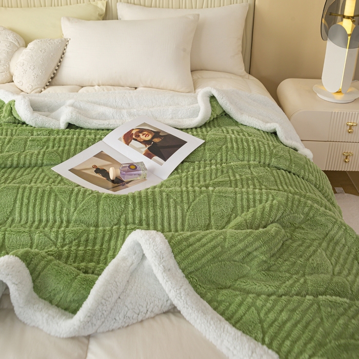 91家纺网 家纺一手货源 找家纺 佳居缘 【双面绒-叶子】 2025加厚保暖羊羔绒毛毯双层塔芙绒毯子跨境专供外贸出口定制 叶子-绿