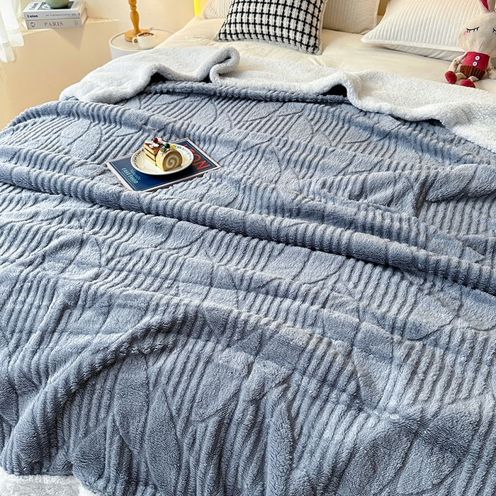 91家纺网 家纺一手货源 找家纺 佳居缘 【双面绒-叶子】 2025加厚保暖羊羔绒毛毯双层塔芙绒毯子跨境专供外贸出口定制 叶子-灰蓝