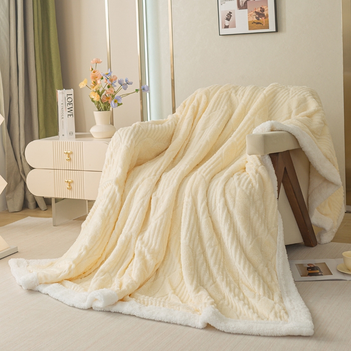 91家纺网 家纺一手货源 找家纺 佳居缘 【双面绒-叶子】 2025加厚保暖羊羔绒毛毯双层塔芙绒毯子跨境专供外贸出口定制 叶子-米白