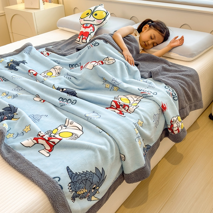 云恋家纺 2025新款儿童卡通加厚牛奶绒北极绒双层绒毛毯 战斗奥特曼