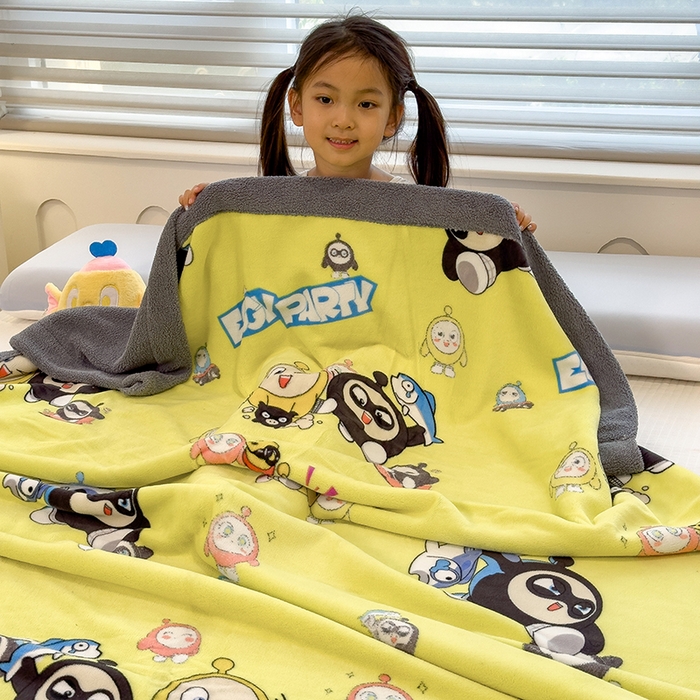 91家纺网 家纺一手货源 找家纺 云恋家纺 2025新款儿童卡通加厚牛奶绒北极绒双层绒毛毯 蛋仔兄弟