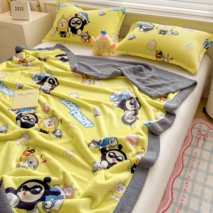 91家纺网 家纺一手货源 找家纺 云恋家纺 2025新款儿童卡通加厚牛奶绒北极绒双层绒毛毯 蛋仔兄弟