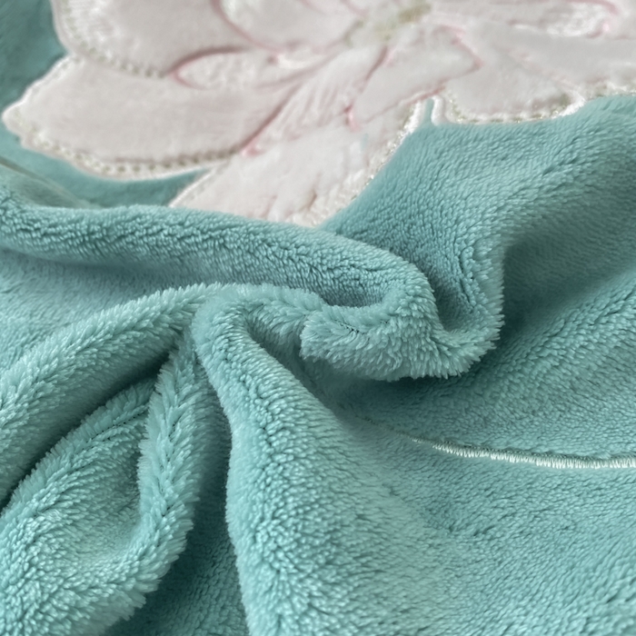 91家纺网 家纺一手货源 找家纺 佳居缘 2025新款牛奶绒贴布绣四件套-黛西 黛西-薄荷绿